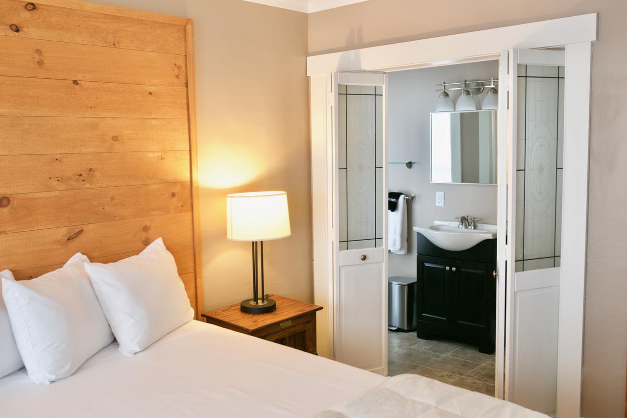 Inn At Kampfires Dummerston Center Экстерьер фото